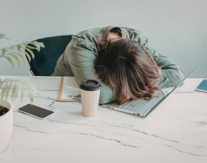 Why Am I Always Tired? Causes, Symptoms & When to See a Doctor